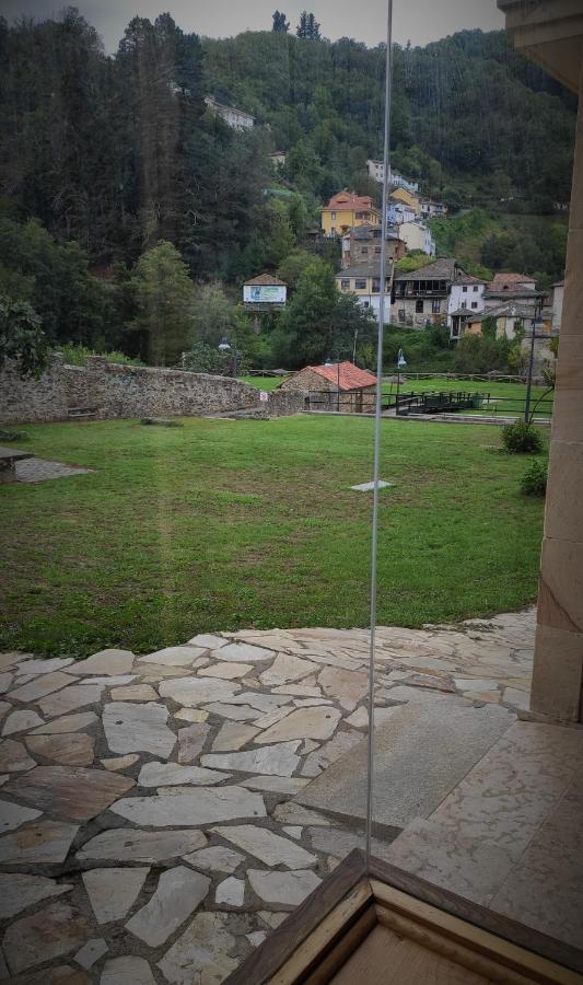 Ferienwohnung Prao Del Molin Cangas De Narcea Exterior foto